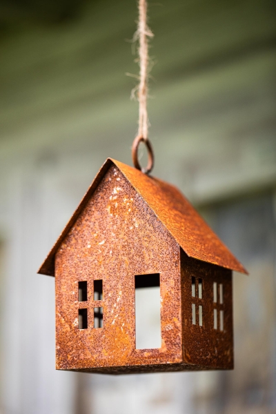 Edelrost Haus zum aufhängen - Vogelfutterhaus oder Windlicht